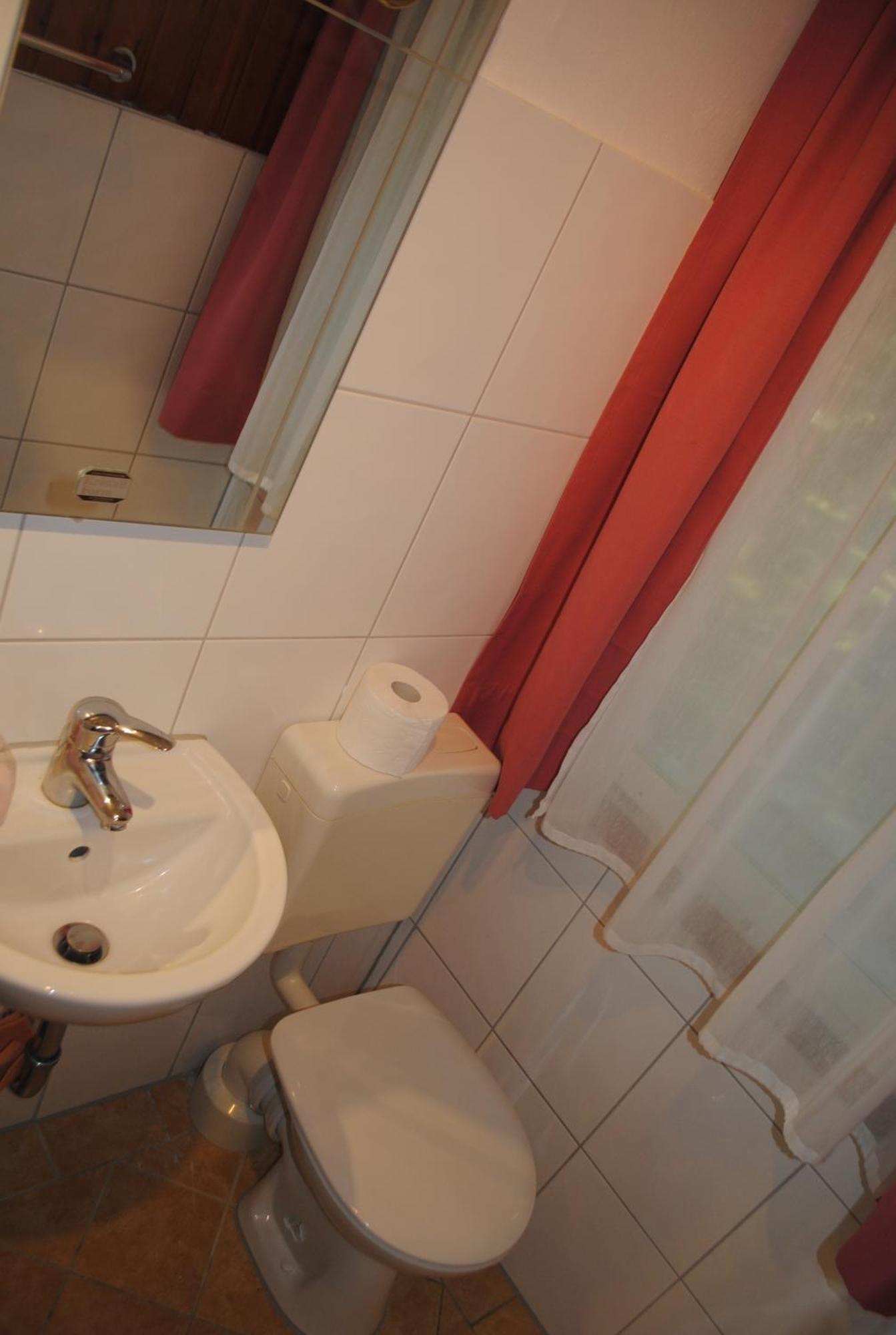 Bungalows Zur Alten Faehre Werder  Pokoj fotografie